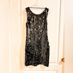 FINAL PRICE Aryn K Sequined Semi-Form Fitting Cocktail Dress